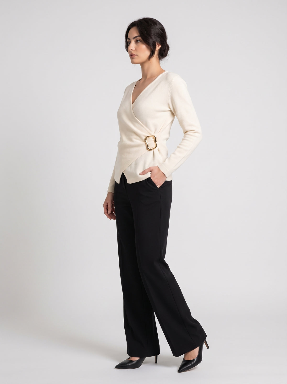 Pull En Maille Cache-Cœur À Boucle Dorée